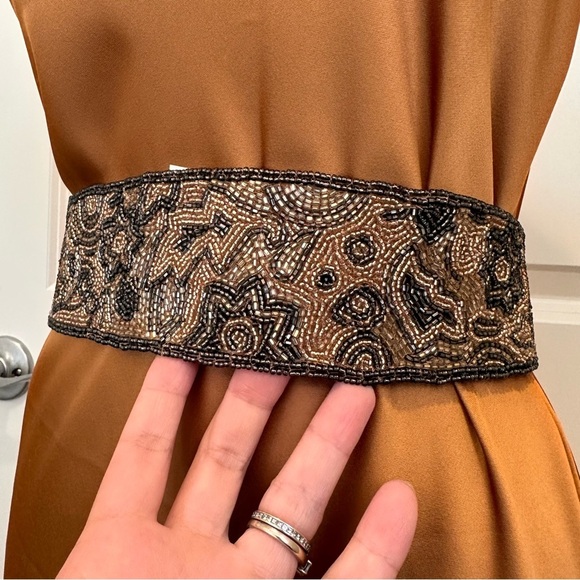 Intrend by Max Mara Gold Dress with Max&Co Label-cut Embroidered Beads Belt. M - Picture 14 of 16
